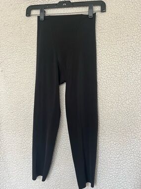 Black Seamless shaper Donna Karan